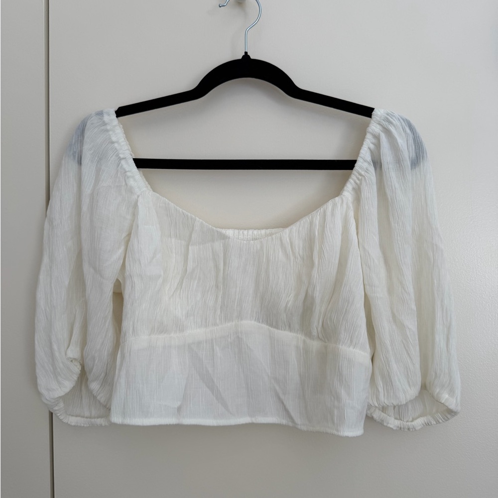 NWT Abercrombie & Fitch Women's Size L White Balloon Sleeve White Cropped Top